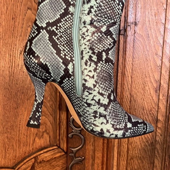 Gianni Bini Snakeskin Print Over the Knee Boots - Picture 9 of 16